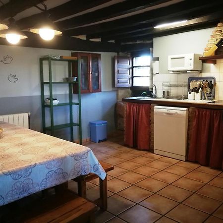 Casa Rural La Toba I Y II Bezana Екстериор снимка