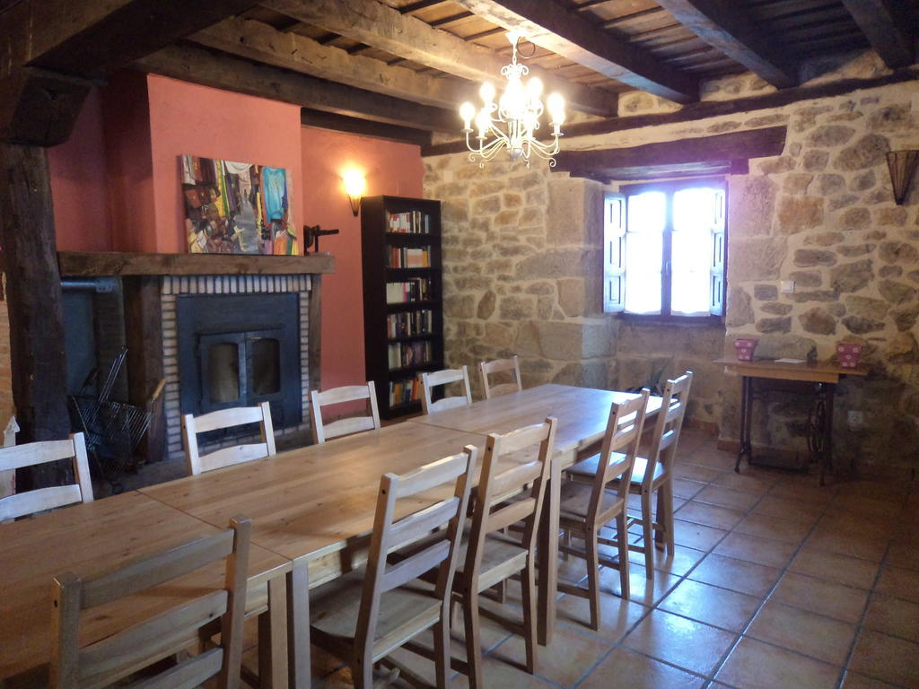 Casa Rural La Toba I Y II Bezana Екстериор снимка