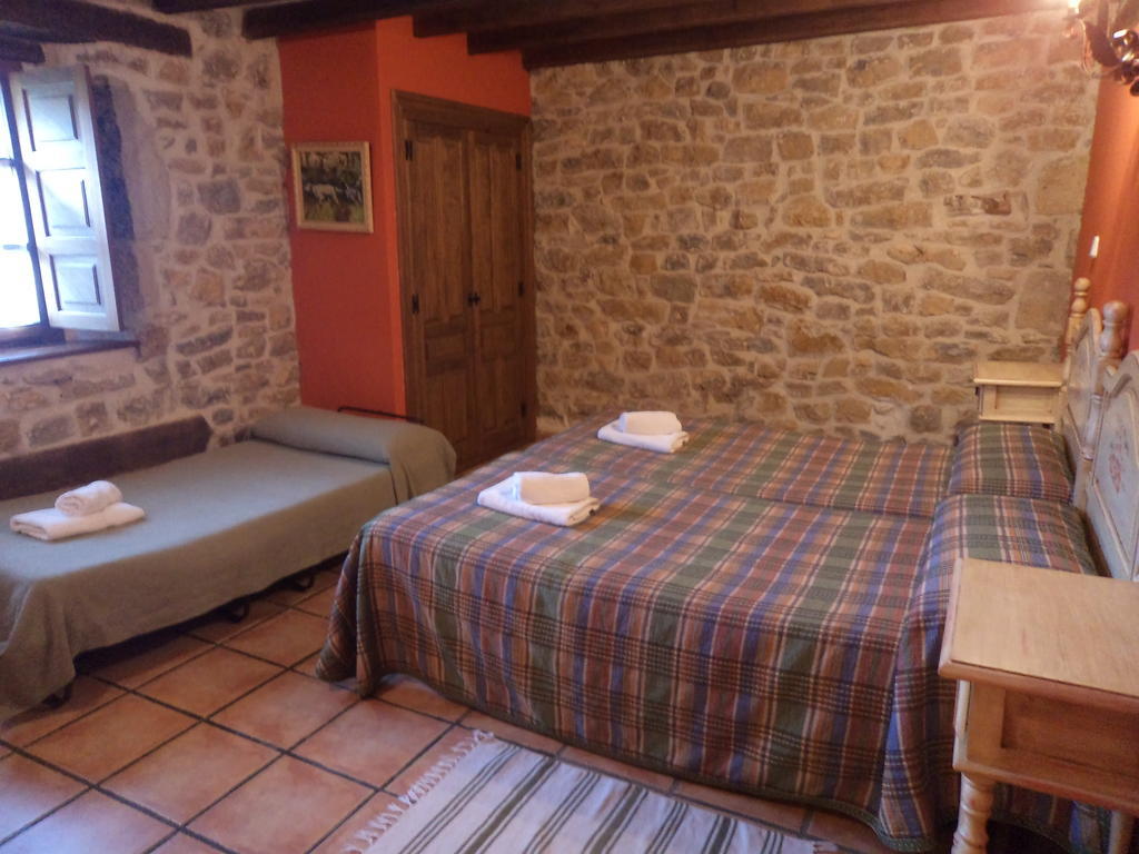 Casa Rural La Toba I Y II Bezana Стая снимка